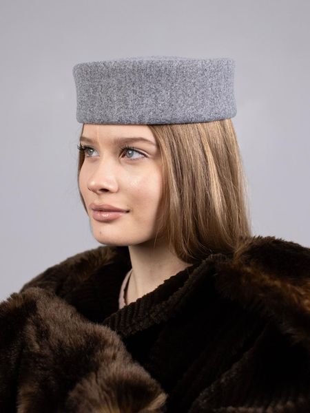 Капелюх таблетка кашемірова D.Hats сірого кольору 2868644870 фото