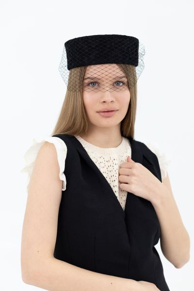 Шляпа таблетка с кружевом с вуалью D.Hats Черная 3015606361v фото