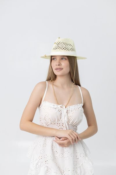 Капелюх літній ажурний Федора з золотистим ланцюгом D.Hats молочного кольору 3109445745 фото