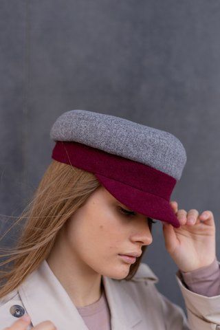 Кепі кашемірова двокольорова D.Hats сіро бордового кольору 2353937978 фото
