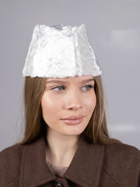 Пилотка из меха Каракуль D.Hats белого цвета 2462907581_white фото