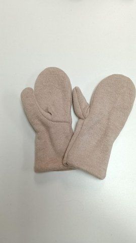 Теплые женские варежки на флисе D.Hats бежевого цвета 3193447742 фото