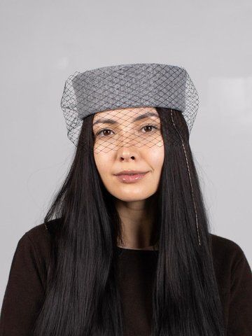 Шляпа таблетка кашемировая с вуалью D.Hats серого цвета 2870551825 фото