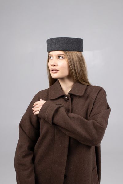 Шляпа таблетка кашемировая D.Hats тёмно серого цвета 2863052812 фото