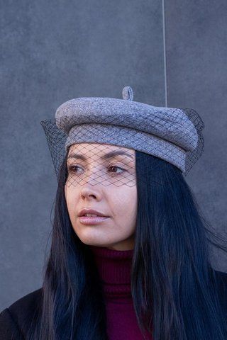 Берет жіночий із кашеміру з вуаллю D.Hats сірого кольору 2416671978 фото